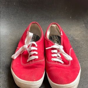 Red keds
